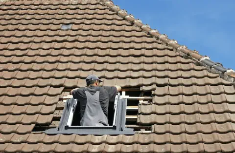 Pose de velux - Saint-Yrieix les Bois